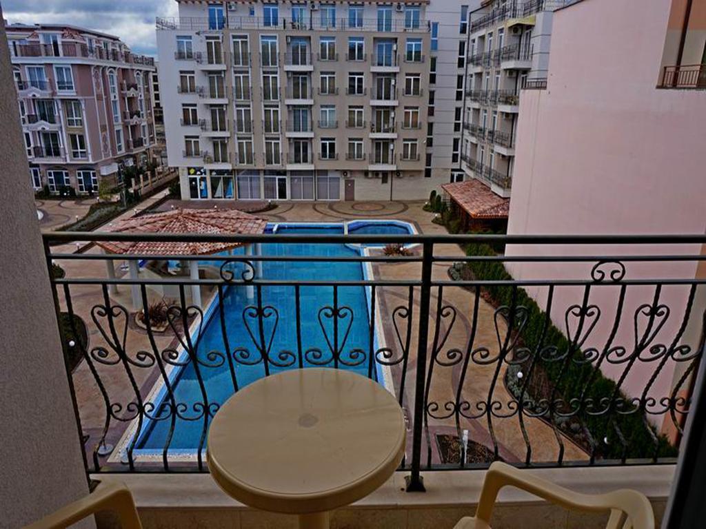 Gt Down Park Apartments Sunny Beach Habitación foto